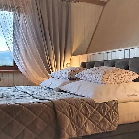 Eco Karpatia Ski&wellness Nocleg ze śniadaniem *