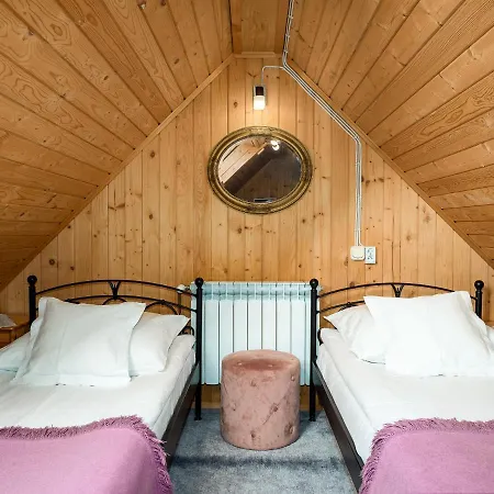Eco Karpatia Ski&wellness Bed and Breakfast