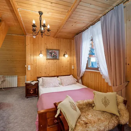Eco Karpatia Ski&wellness Bed & Breakfast Murzasichle