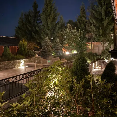 לינה וארוחת בוקר Eco Karpatia Ski&wellness 3*