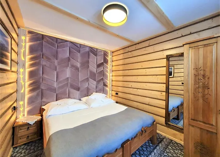 Eco Karpatia Ski&wellness לינה וארוחת בוקר 3*