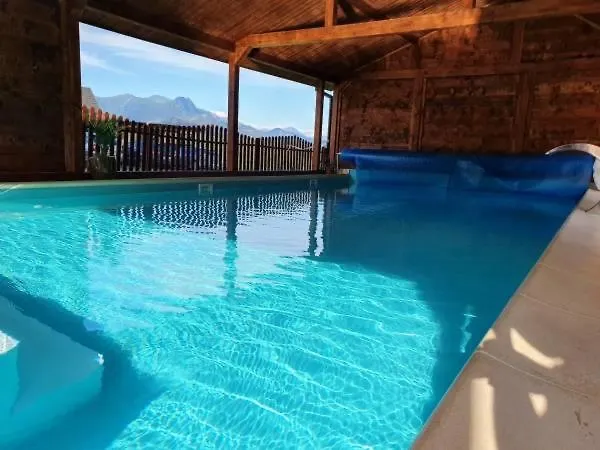 Eco Karpatia Ski&wellness 3* מורזאסיחלה